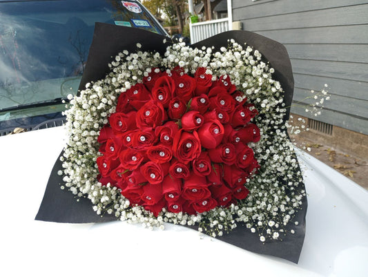 50 Roses Flower Buchon Bouquet with Pearls