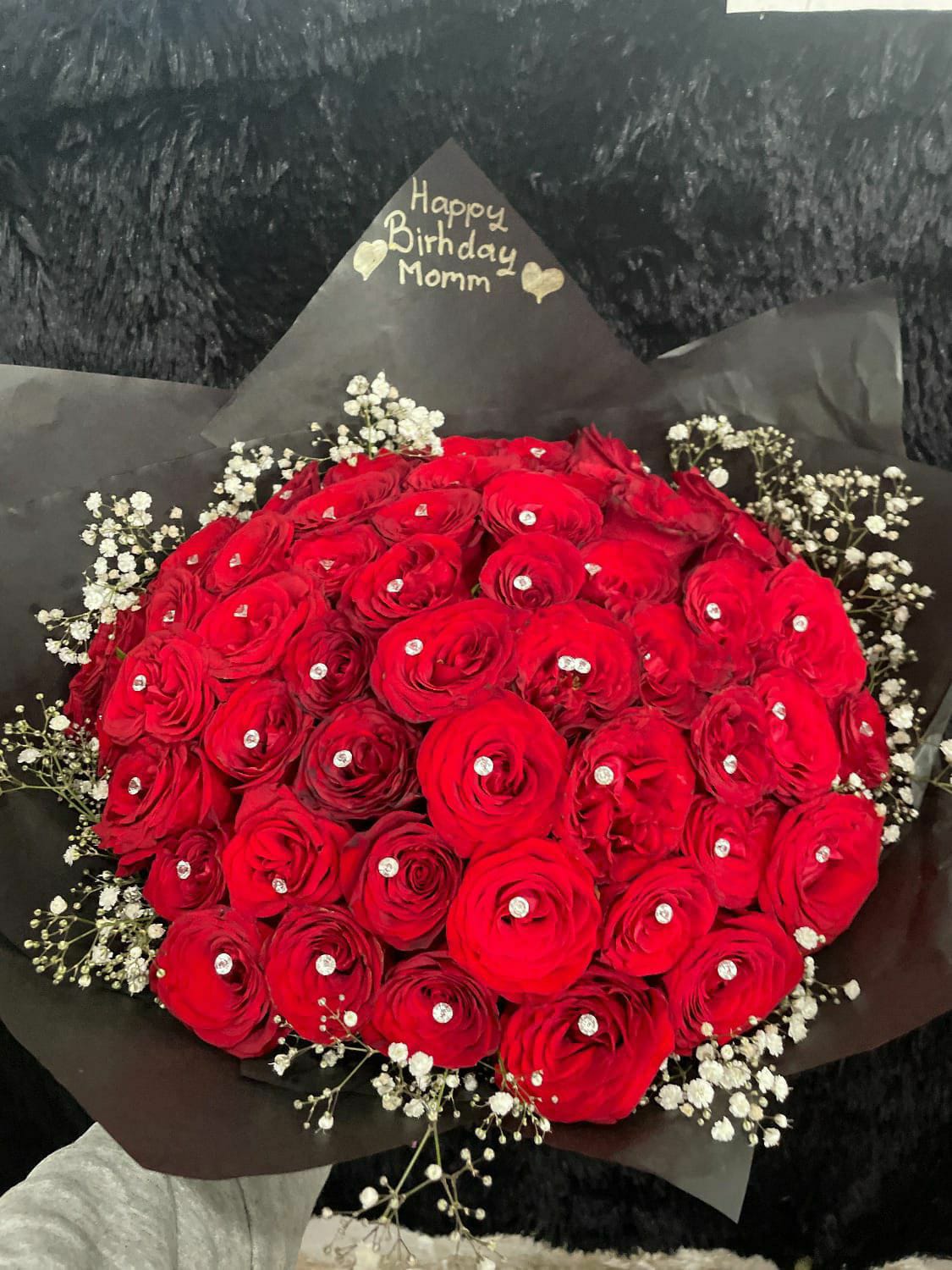 50 Roses Flower Buchon Bouquet with Pearls