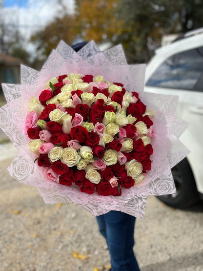 100 Roses Flower Buchon Bouquet 