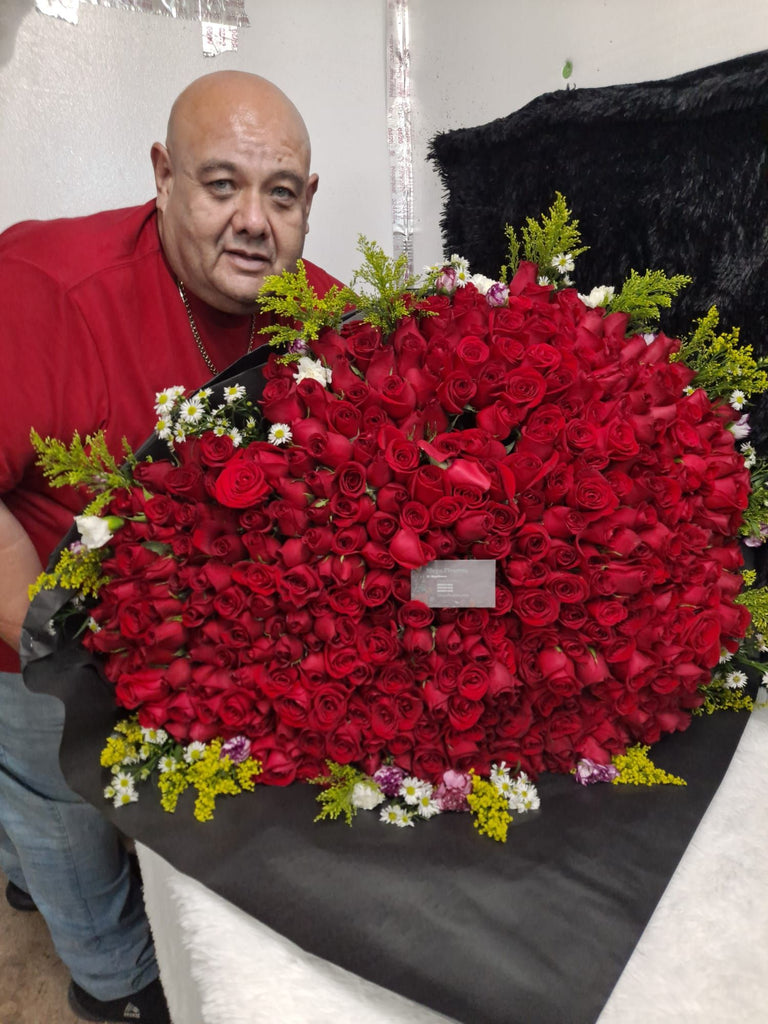 BIG BOQUET PREMIUM CORAZÓN (RAMO BUCHON) - Floristería Cómplices