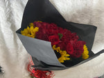 Medium bouquet roses and sunflowers 🌻🌹